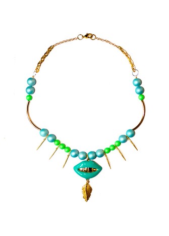 MINT GREEN FEATHERS NECKLACE